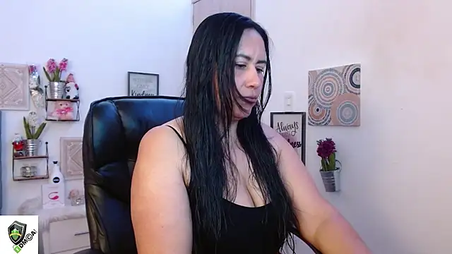 amalia brunette online show from 01/03/25, 11:01