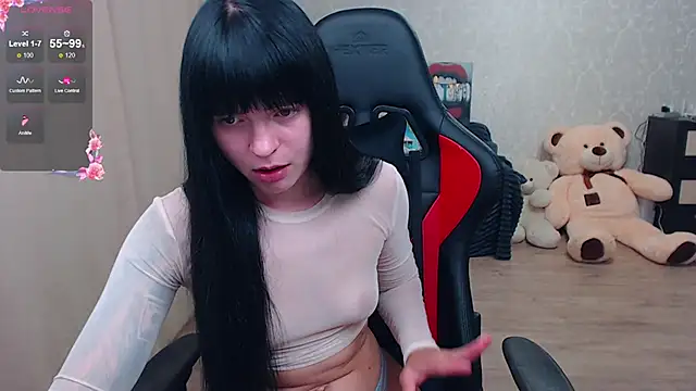 JuicyJess online show from 07/13/26, 07:49