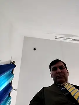 ZIMMY25 online show from 11/05/25, 06:46