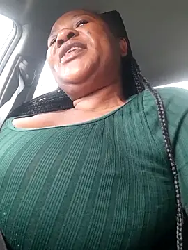 Bootyliciousbbw12 online show from 10/28/25, 06:28