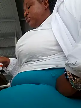 Bootyliciousbbw12 online show from 11/10/25, 10:25