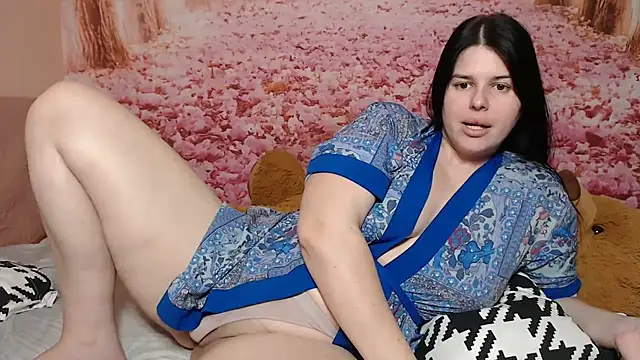 Annatrybebetter online show from 11/17/25, 09:09