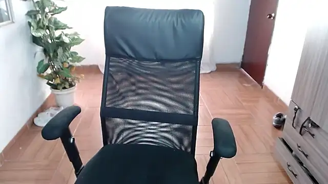 Queen camila online show from 02/09/26, 09:41