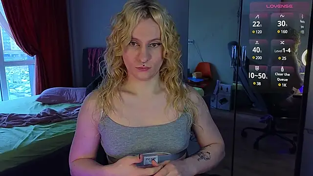 Lori Myaf online show from 03/18/25, 02:04