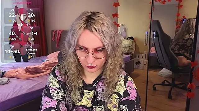 Lori Myaf online show from 09/18/25, 03:25