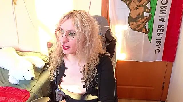 Lori Myaf online show from 02/14/26, 01:30