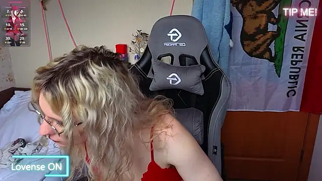 Lori Myaf online show from 03/12/26, 01:50