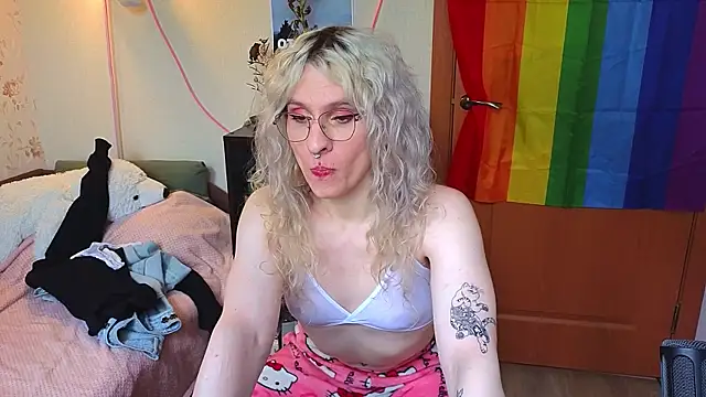 Lori Myaf online show from 05/28/26, 01:08