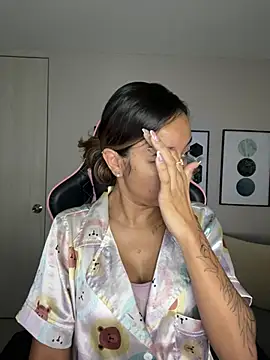 DianaHopson online show from 02/07/25, 10:19