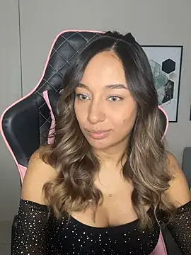 DianaHopson online show from 02/09/25, 12:17