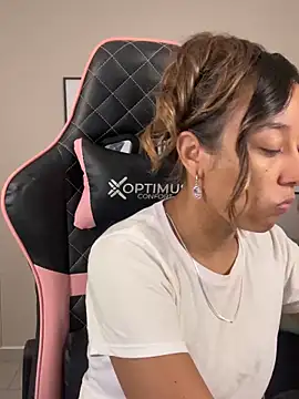 DianaHopson online show from 03/14/25, 10:29