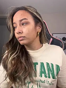 DianaHopson online show from 10/24/25, 01:57