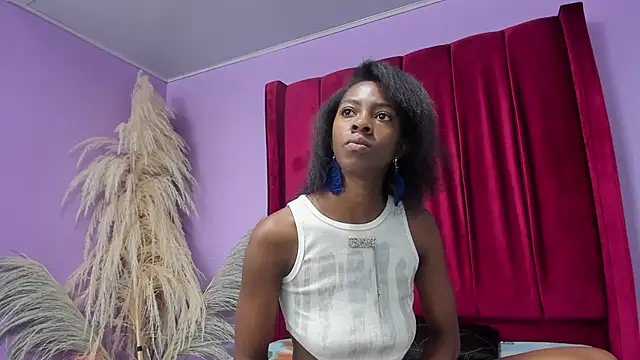 Shanelle   online show from 01/06/26, 01:48