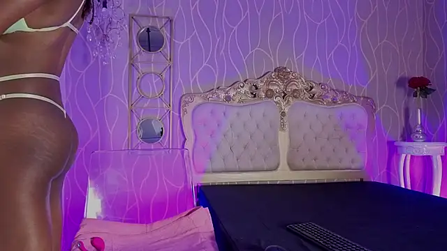 Shanelle   online show from 07/21/26, 02:08