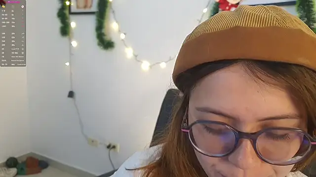 Snapshot of irinasweet27 chatting on 12/11/24, 11:19 irinasweet27 online show from 12/11/24, 11:19