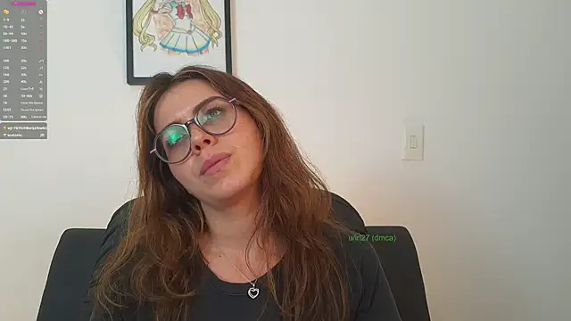 Snapshot of irinasweet27 chatting on 01/05/25, 03:43 irinasweet27 online show from 01/05/25, 03:43