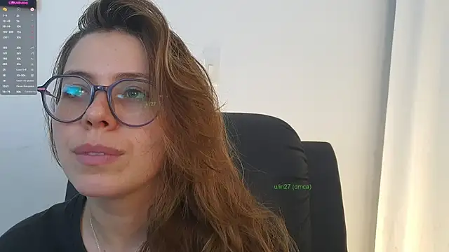 Snapshot of irinasweet27 chatting on 01/15/25, 01:23 irinasweet27 online show from 01/15/25, 01:23