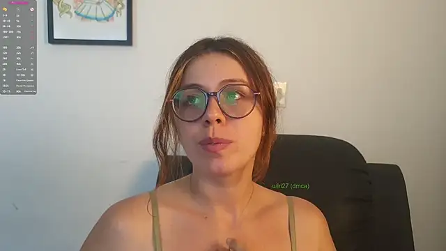 Snapshot of irinasweet27 chatting on 01/18/25, 12:57 irinasweet27 online show from 01/18/25, 12:57