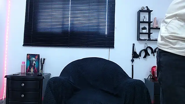 KinkyAllisonSub online show from 02/12/25, 03:16