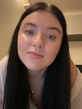 Angela Fosterr online show from 10/01/25, 03:40