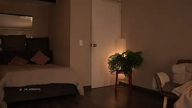 Snapshot of afrodita__25 chatting on 10/01/25, 12:16 afrodita 25 online show from 10/01/25, 12:16