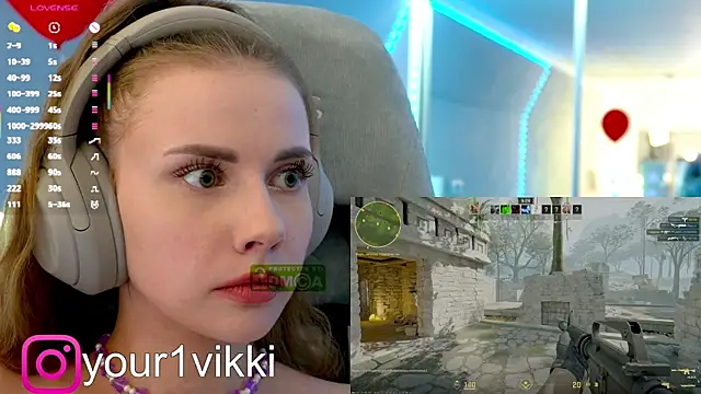 Snapshot of Vikki_Cheese chatting on 03/13/25, 01:43 Vikki Cheese online show from 03/13/25, 01:43