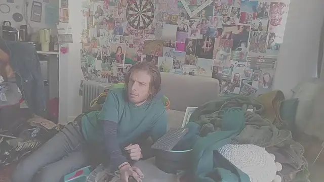 DownstairsSky online show from 02/04/25, 08:49