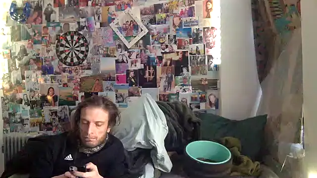 DownstairsSky online show from 02/07/25, 03:30