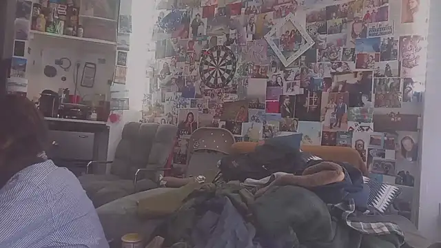 DownstairsSky online show from 02/13/25, 09:49