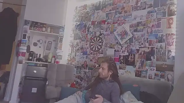 DownstairsSky online show from 03/01/25, 04:11