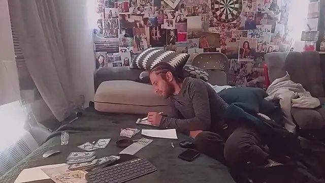 DownstairsSky online show from 03/13/25, 06:05