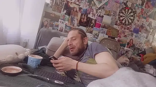 DownstairsSky online show from 03/14/25, 05:02