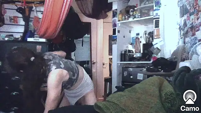 DownstairsSky online show from 10/09/25, 04:10