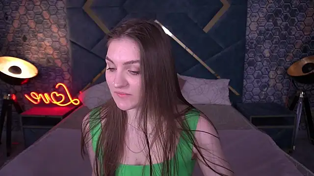 EmmyCharmm online show from 02/25/26, 07:07