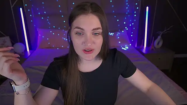 EmmyCharmm online show from 03/30/26, 05:52