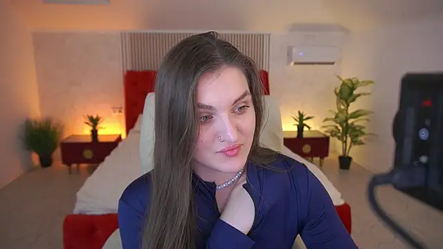 Snapshot of EmmyCharmm chatting on 06/23/26, 05:49 EmmyCharmm online show from 06/23/26, 05:49