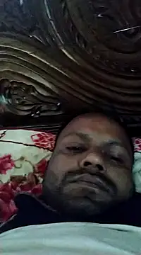 Snapshot of Niladri1410 chatting on 01/01/25, 02:41 Niladri1410 online show from 01/01/25, 02:41