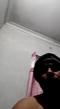 Snapshot of Niladri1410 chatting on 01/21/25, 06:12 Niladri1410 online show from 01/21/25, 06:12