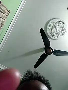 Snapshot of Niladri1410 chatting on 02/17/25, 09:08 Niladri1410 online show from 02/17/25, 09:08