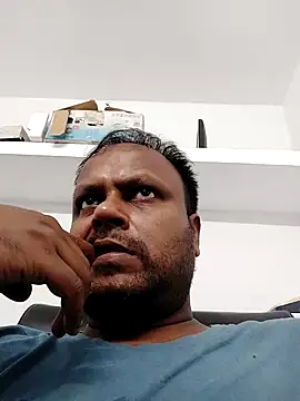 Snapshot of Niladri1410 chatting on 09/18/25, 02:19 Niladri1410 online show from 09/18/25, 02:19