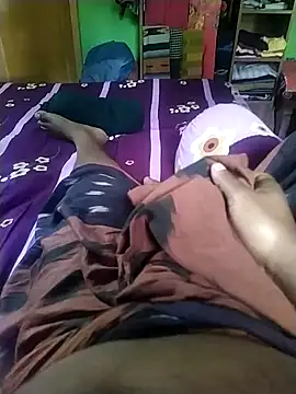 Snapshot of Niladri1410 chatting on 09/24/25, 04:16 Niladri1410 online show from 09/24/25, 04:16