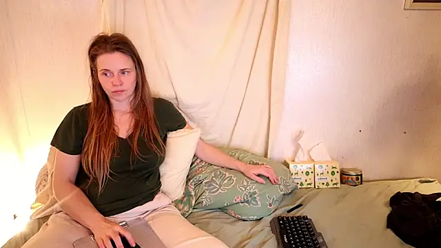 xxpixeyxx online show from 04/02/26, 12:03