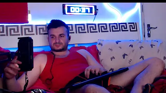 erotico69xxx online show from 12/18/25, 12:38