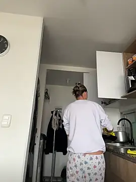 Ameellie online show from 03/08/26, 03:27