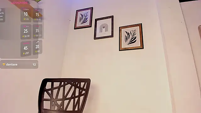 Letizia West  online show from 11/06/25, 11:22