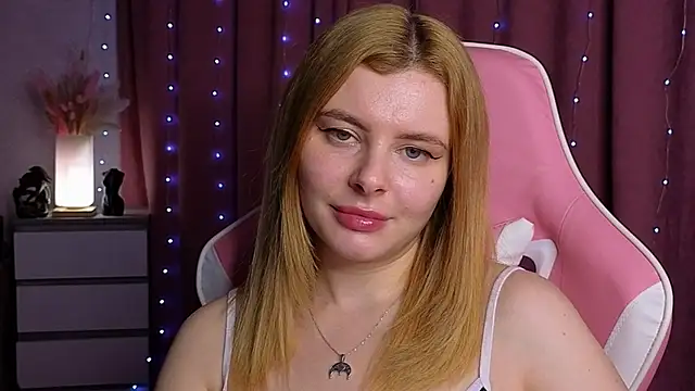 Day-off online show from 11/21/25, 04:11