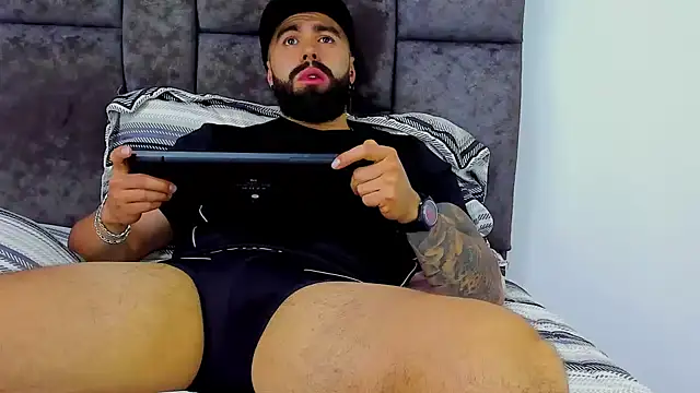 Zack Froone online show from 01/20/25, 05:06