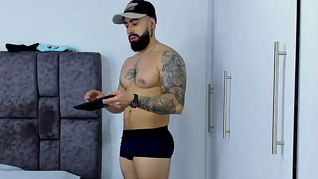 Zack Froone online show from 02/24/25, 01:42