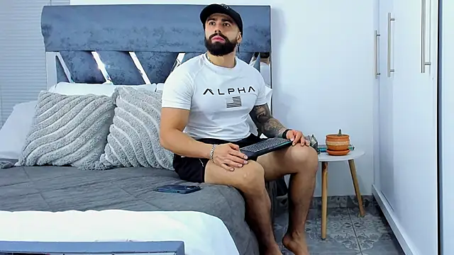 Zack Froone online show from 10/30/25, 02:51