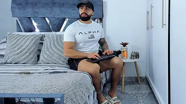 Zack Froone online show from 11/20/25, 03:01